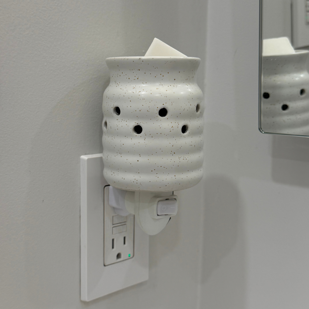 Farmhouse Wax Melt Warmer - Plug-In