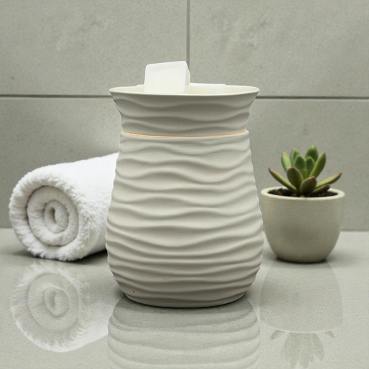 White Wavy Wax Melt Warmer - Corded